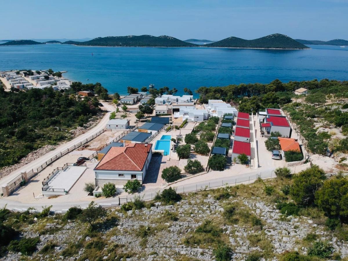 Camp Panorama With Pool