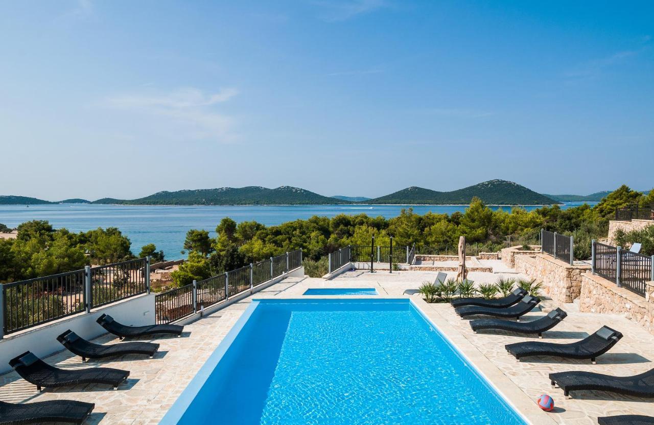 Camp Panorama With Pool Campingplatz